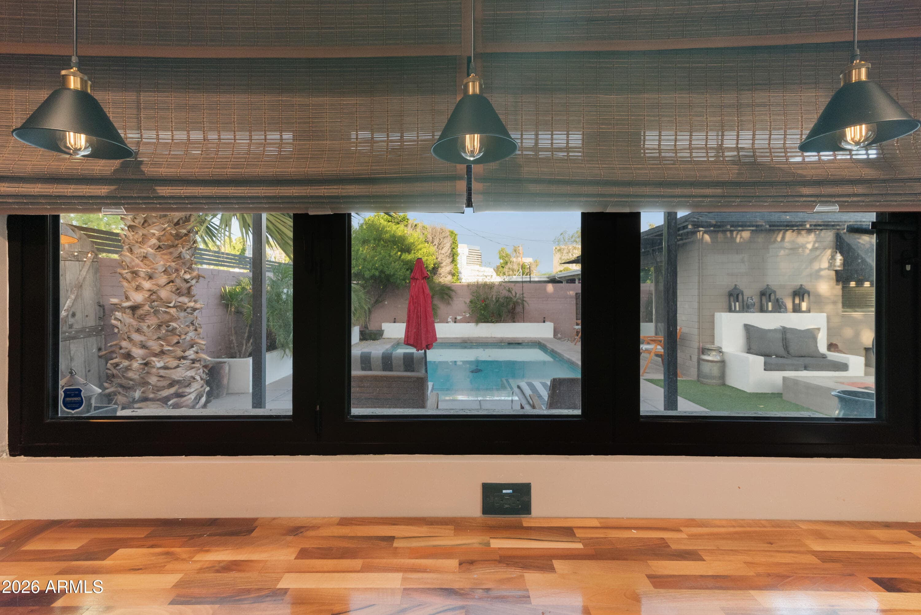 526 W WINDSOR Avenue, Phoenix, AZ 85003 — photo 49 of 73