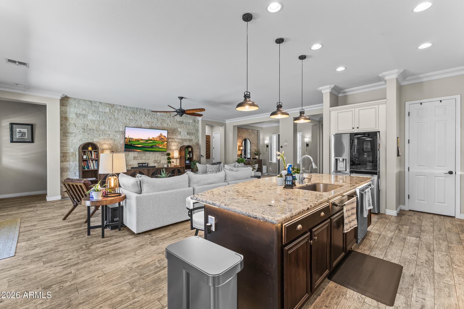 10110 W REDBIRD Road, Peoria, AZ 85383 — photo 10 of 60