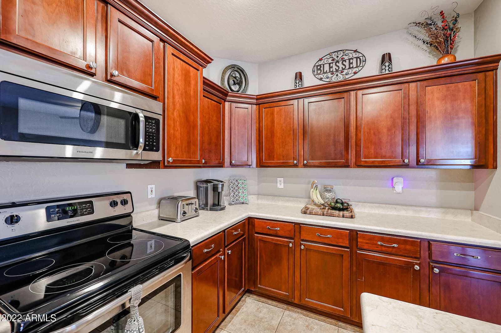 16220 W CROCUS Drive, Surprise, AZ 85379 — photo 9 of 54