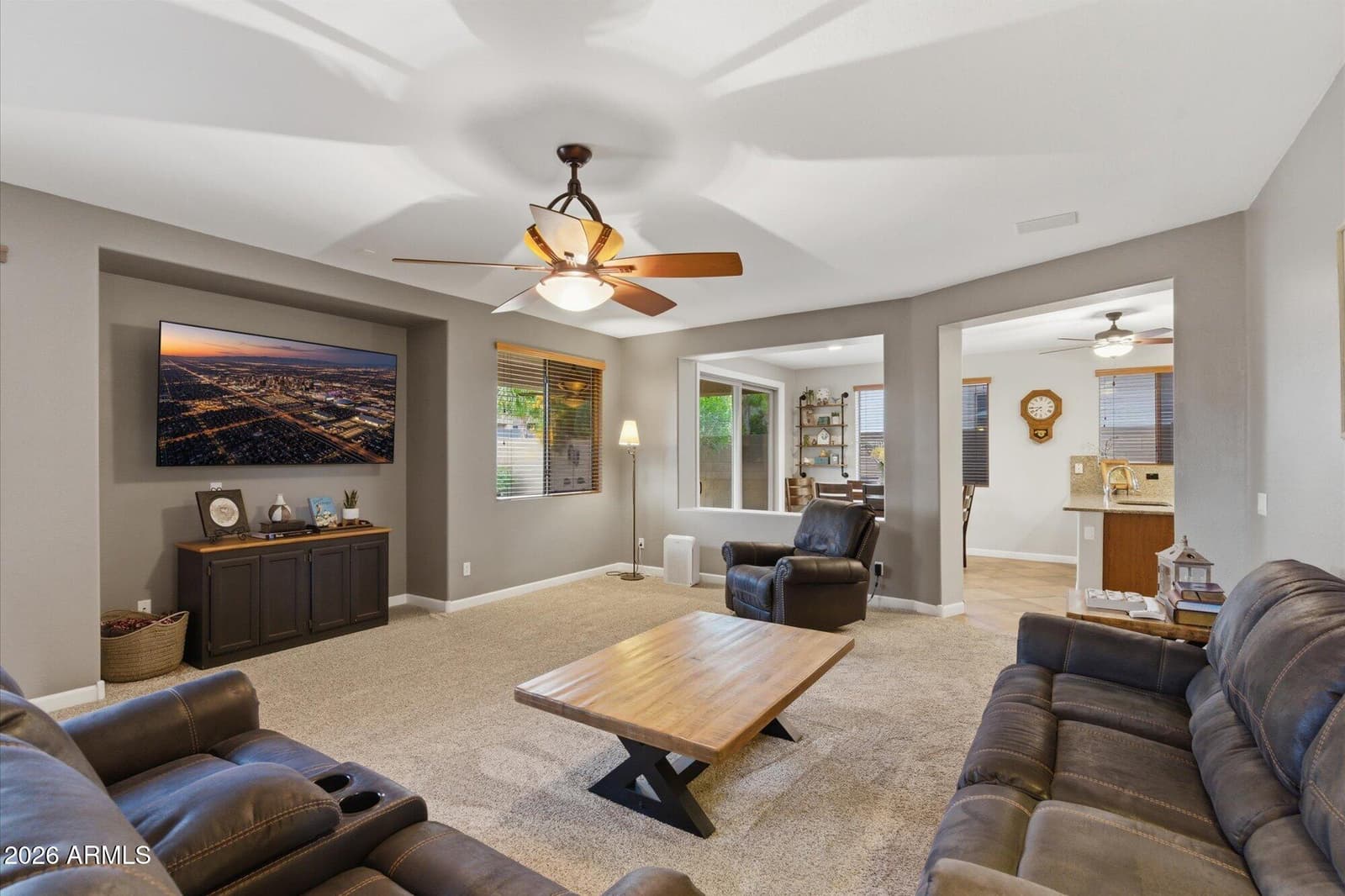 2316 W EAGLE FEATHER Road, Phoenix, AZ 85085 — photo 5 of 39