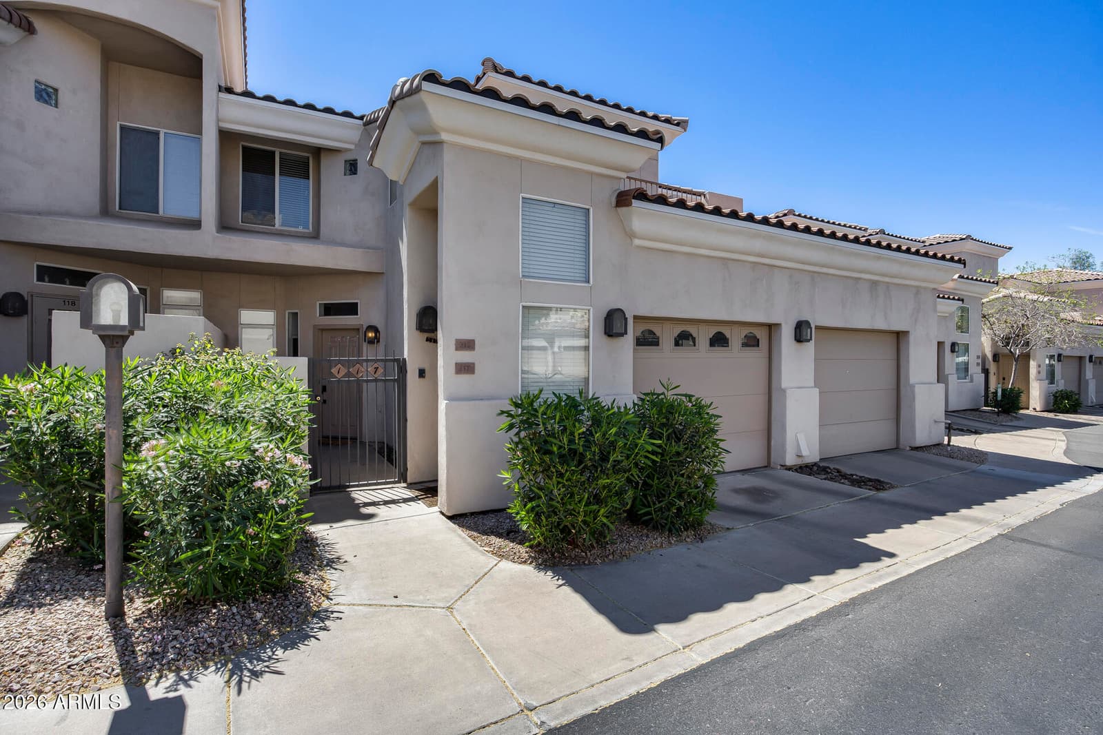 1747 E NORTHERN Avenue 117, Phoenix, AZ 85020 — photo 2 of 33