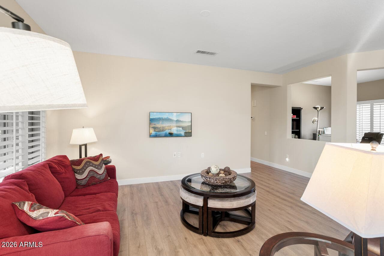 15567 W VISTA GRANDE Lane, Surprise, AZ 85374 — photo 6 of 37