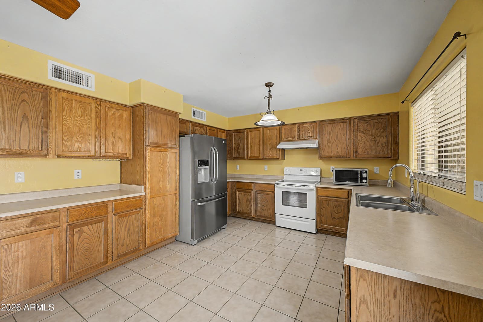 25773 W St Kateri Drive, Buckeye, AZ 85326 — photo 10 of 38
