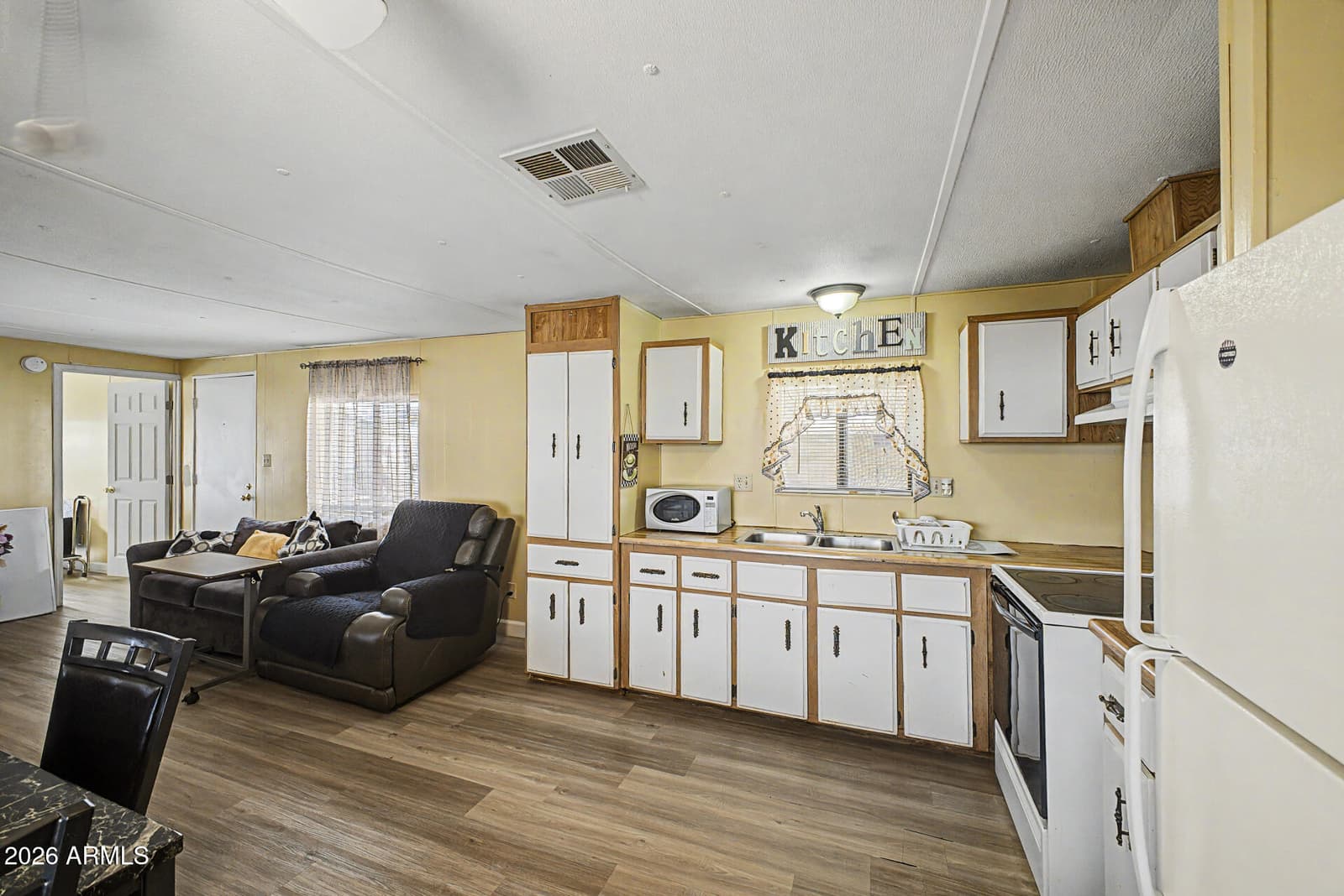 535 S ALMA SCHOOL Road 40, Mesa, AZ 85210 — photo 15 of 33