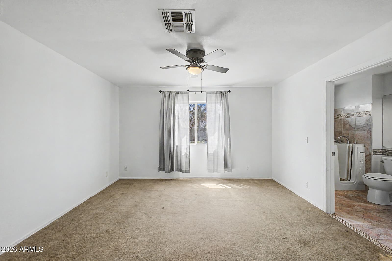8111 E DES MOINES Street E, Mesa, AZ 85207 — photo 14 of 28
