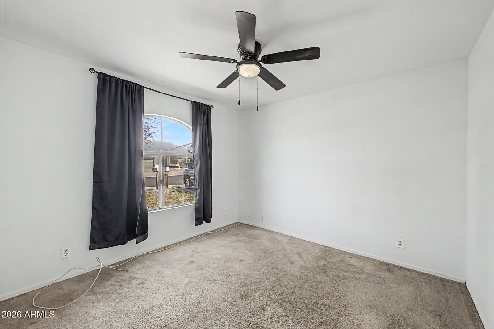 8111 E DES MOINES Street E, Mesa, AZ 85207 — photo 18 of 28