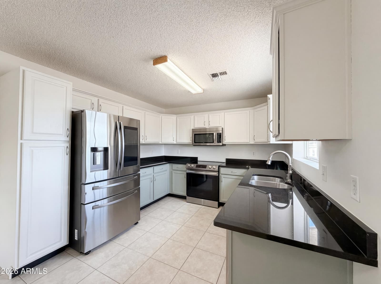 23115 E OXBOW Drive, Florence, AZ 85132 — photo 12 of 28