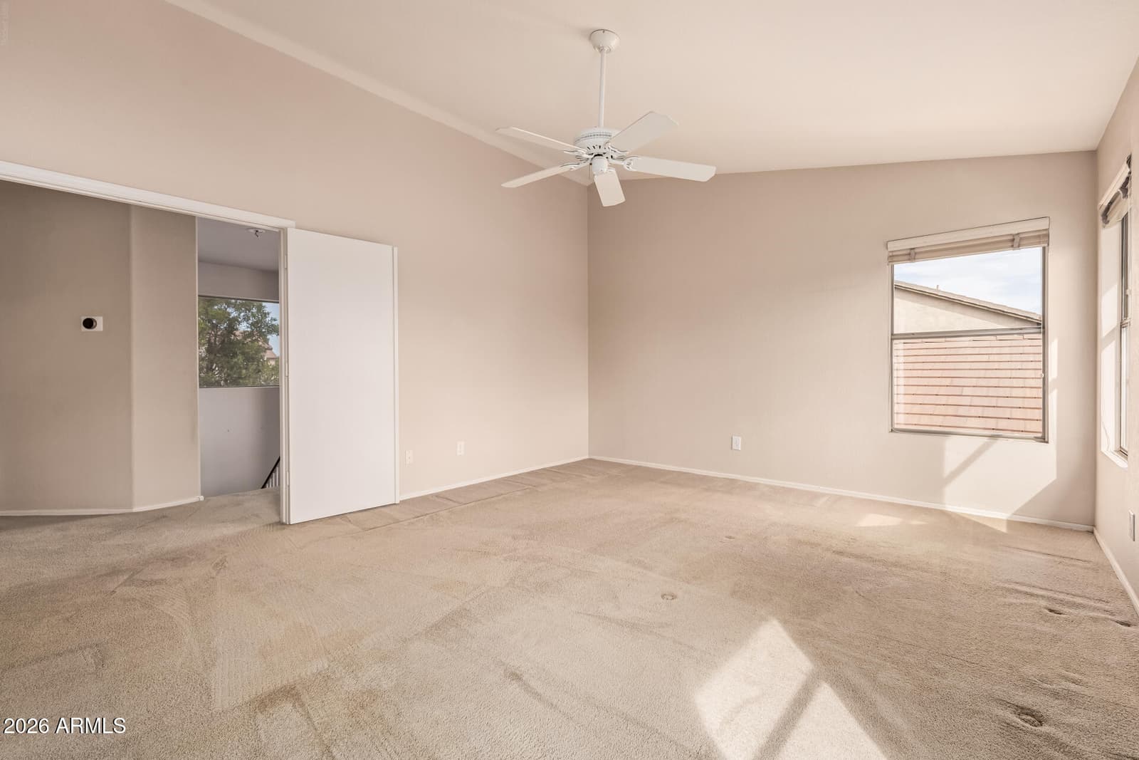 4631 E LONE CACTUS Drive, Phoenix, AZ 85050 — photo 17 of 41