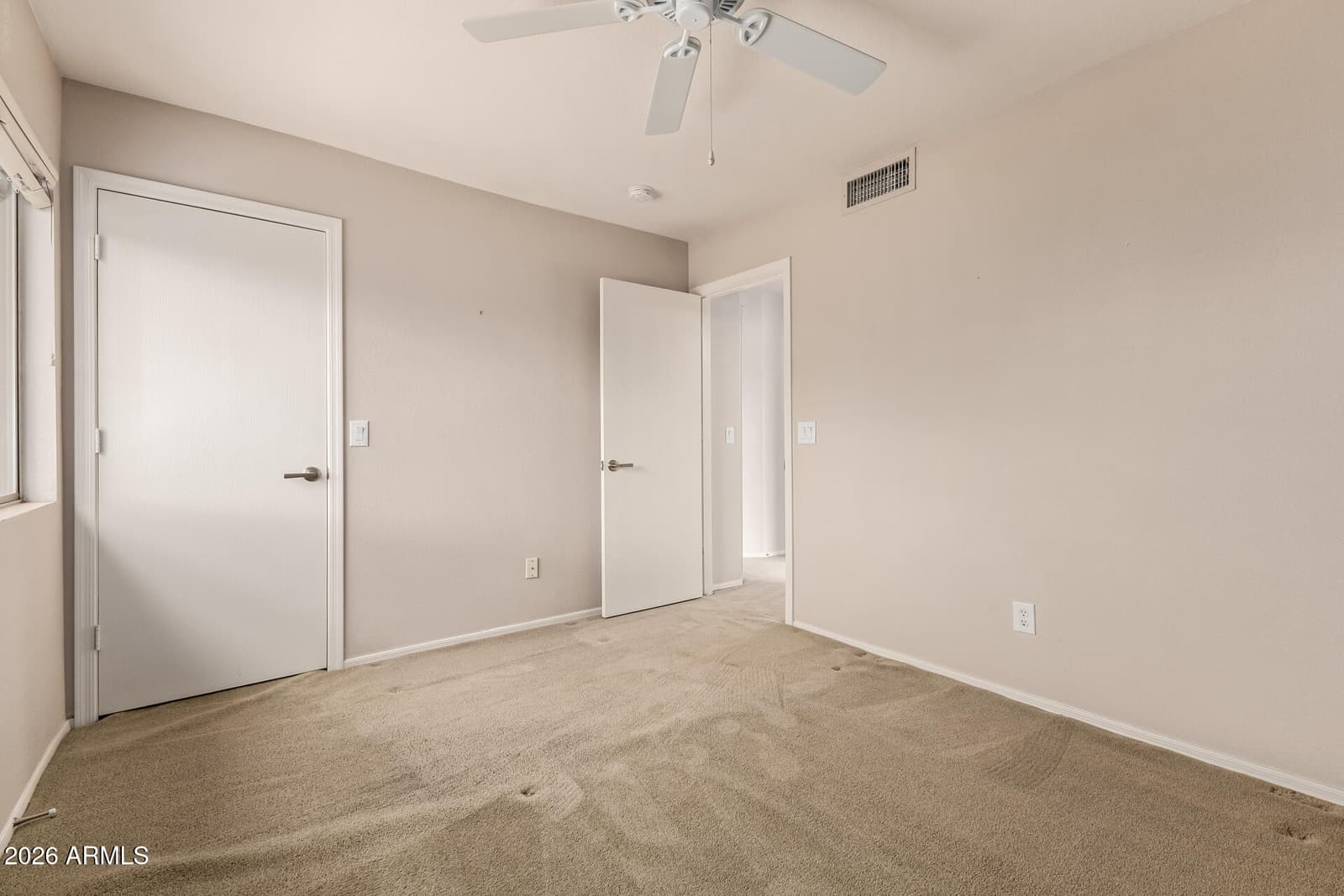 4631 E LONE CACTUS Drive, Phoenix, AZ 85050 — photo 23 of 41
