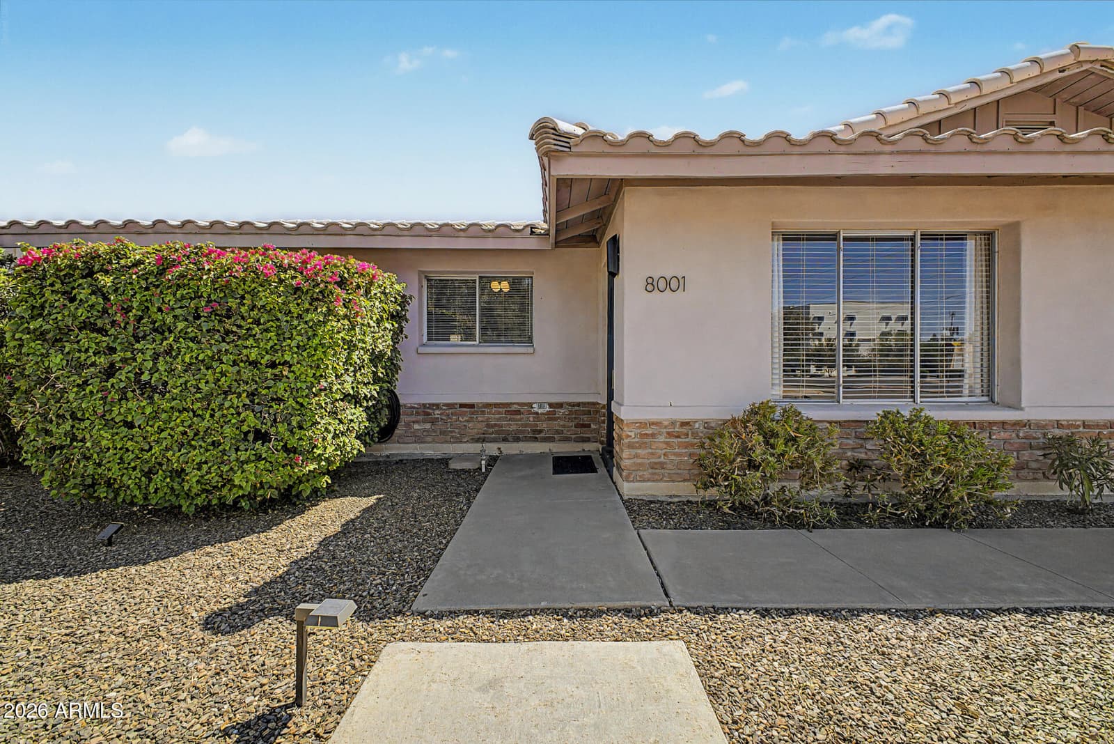 8001 N 17TH Drive, Phoenix, AZ 85021 — photo 5 of 36