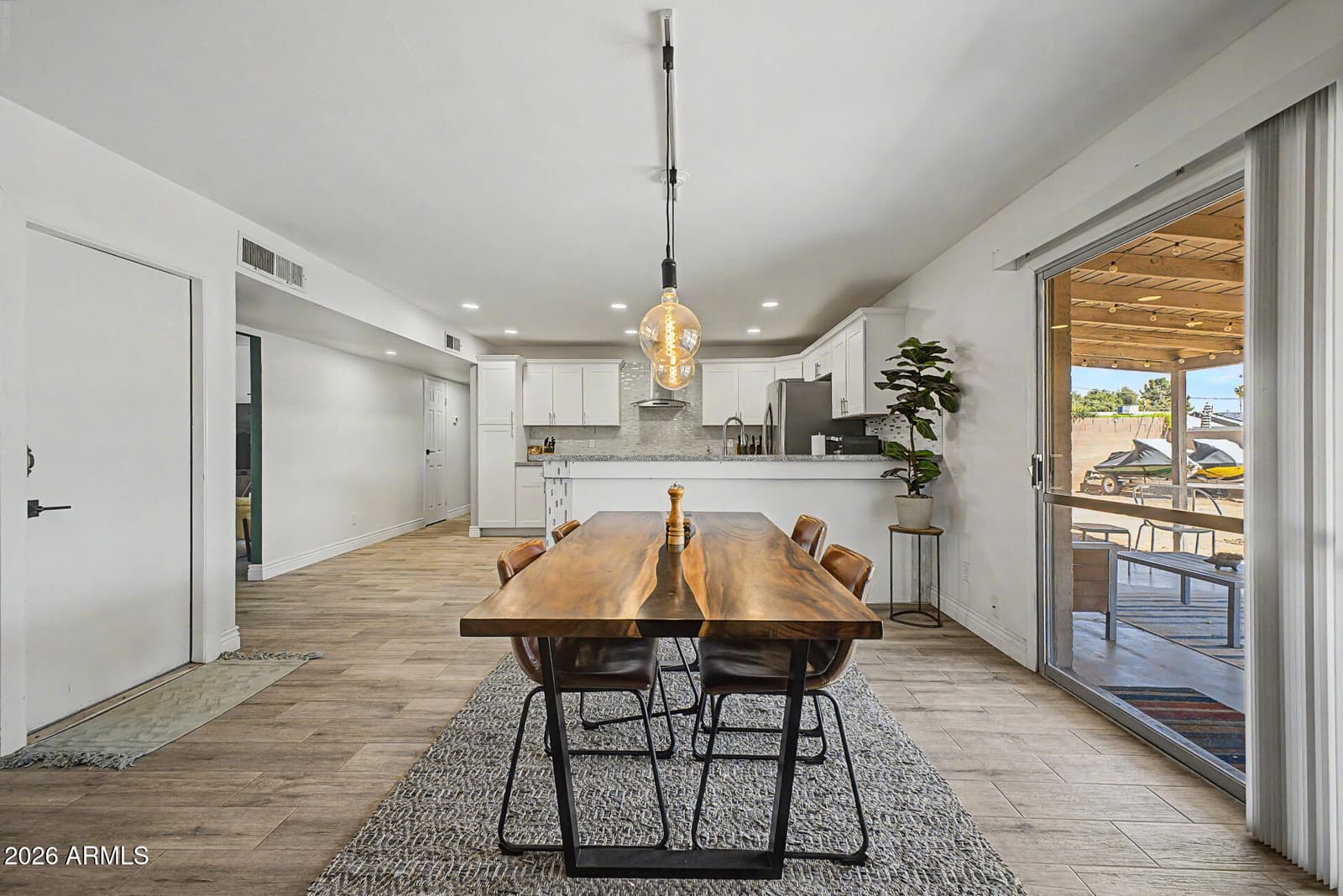 8001 N 17TH Drive, Phoenix, AZ 85021 — photo 14 of 36