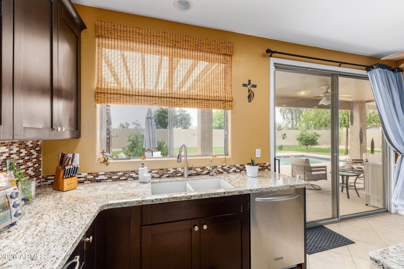 7960 W DONALD Drive, Peoria, AZ 85383 — photo 13 of 43