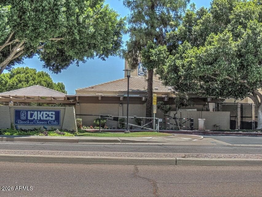 5604 S ROCKY POINT Road, Tempe, AZ 85283 — photo 21 of 30