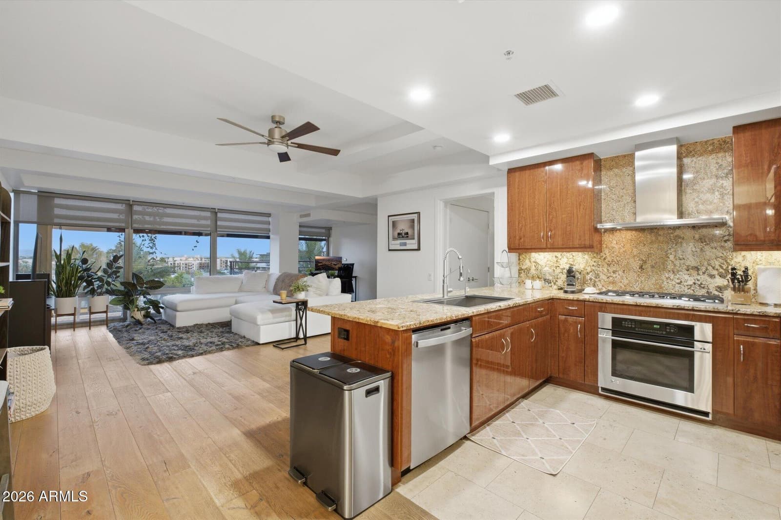 7167 E RANCHO VISTA Drive 5010, Scottsdale, AZ 85251 — photo 13 of 50