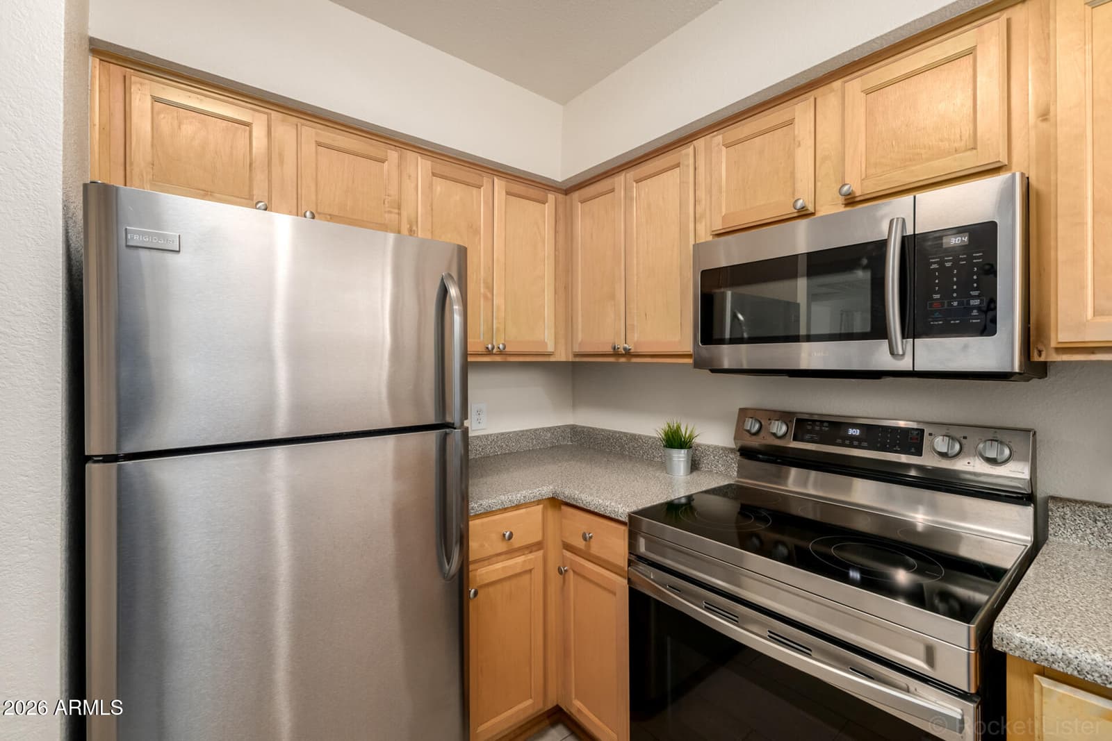 11640 N 51ST Avenue 237, Glendale, AZ 85304 — photo 19 of 35