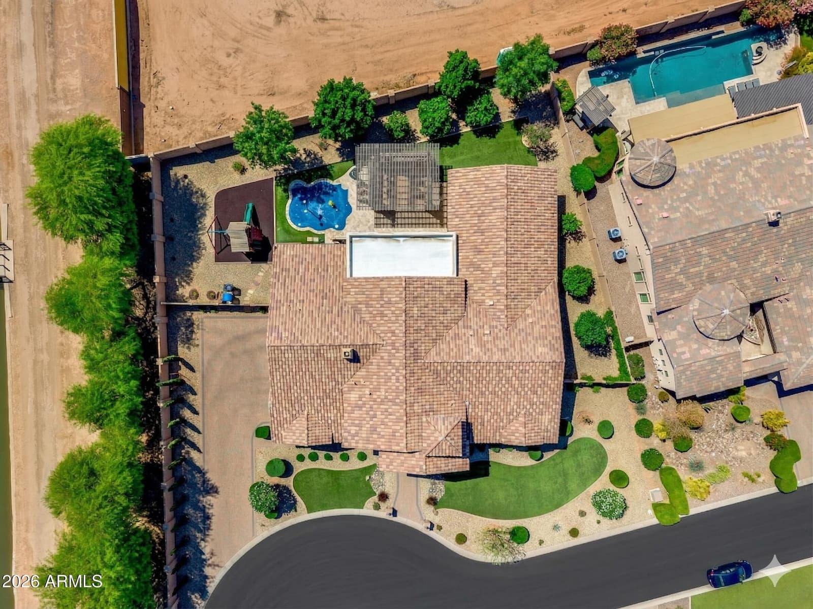 2471 E ROBIN Court, Gilbert, AZ 85296 — photo 44 of 47