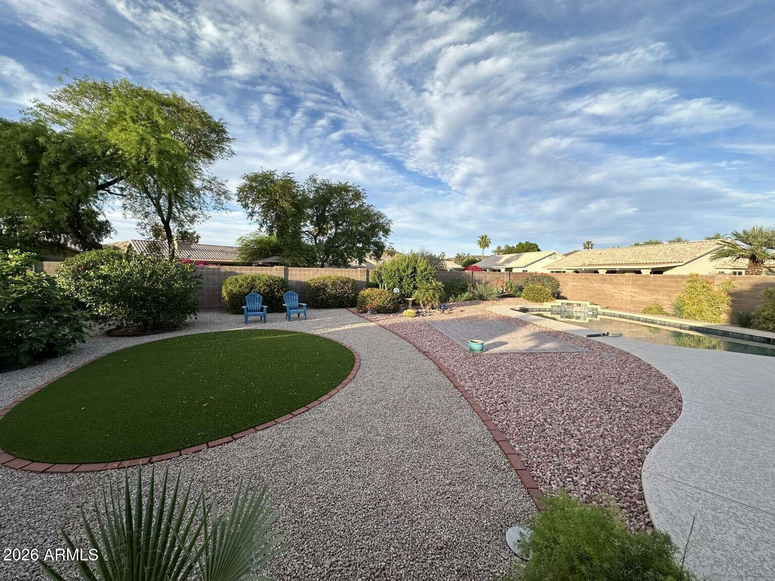 6324 W IRMA Lane, Glendale, AZ 85308 — photo 6 of 33