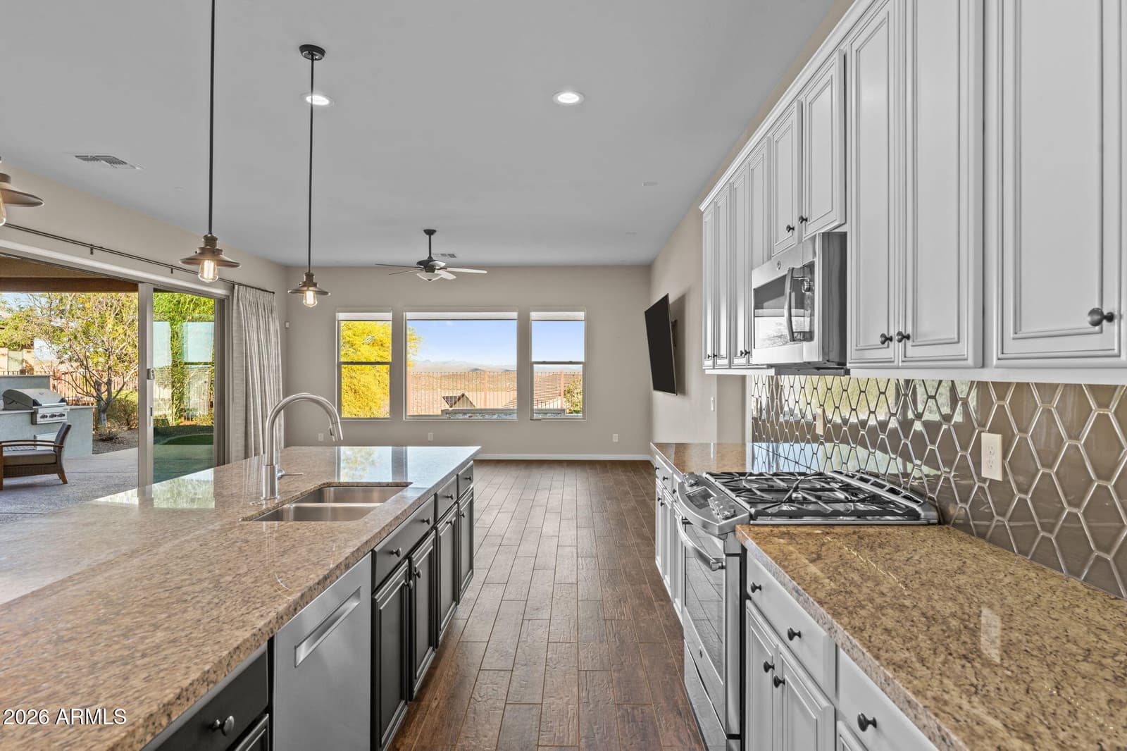 3675 GOLD RIDGE Road, Wickenburg, AZ 85390 — photo 12 of 57