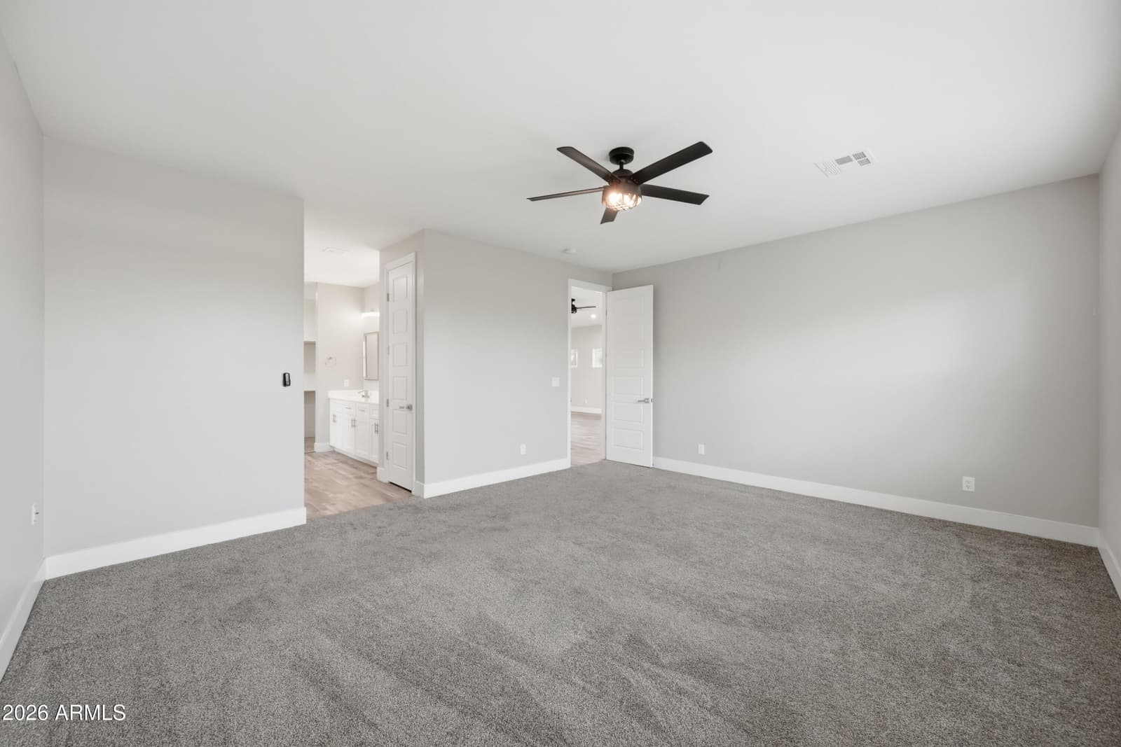 431 N MATLOCK Street, Mesa, AZ 85203 — photo 11 of 32