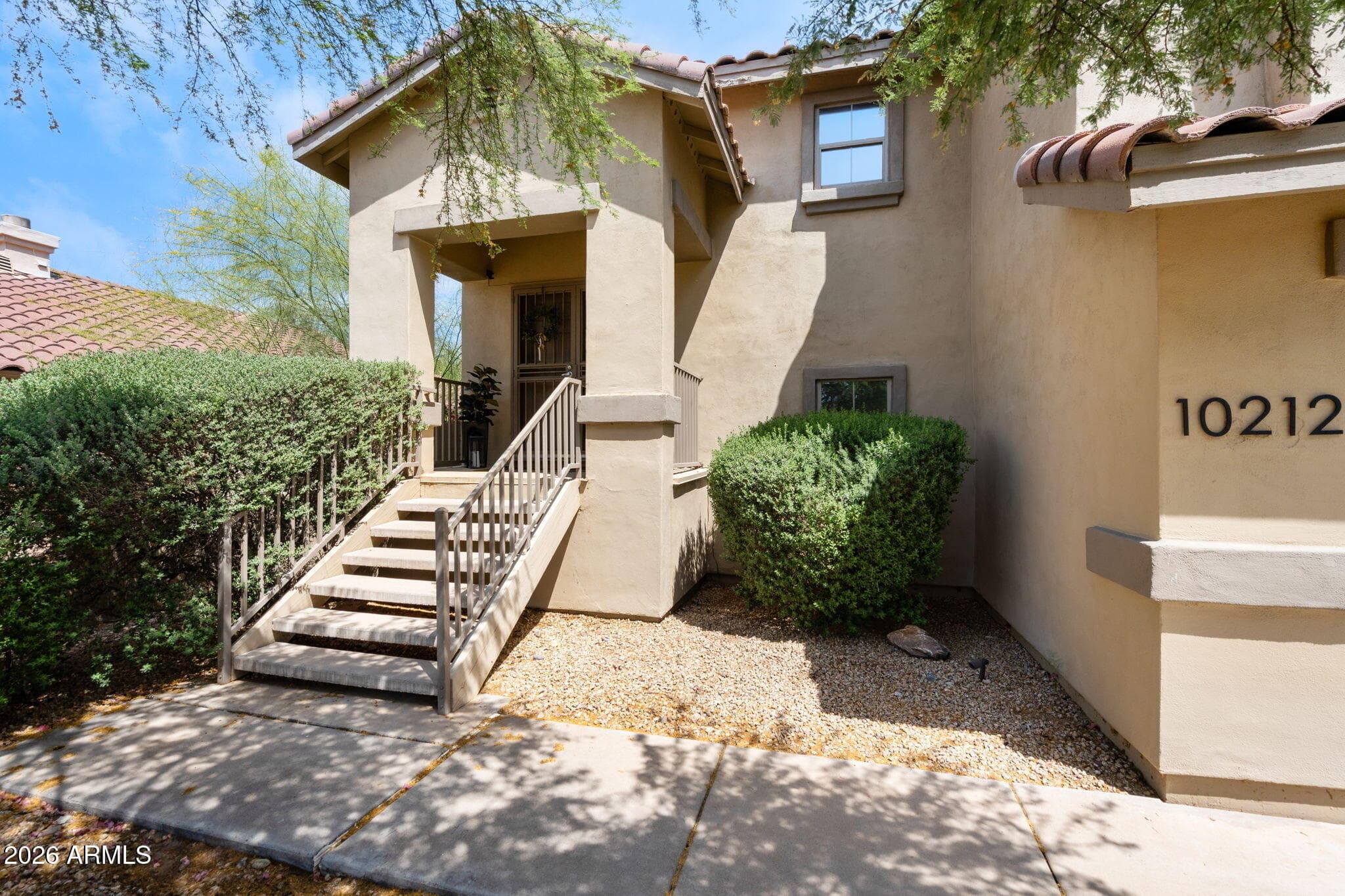 10212 E BETONY Drive, Scottsdale, AZ 85255 — photo 2 of 36