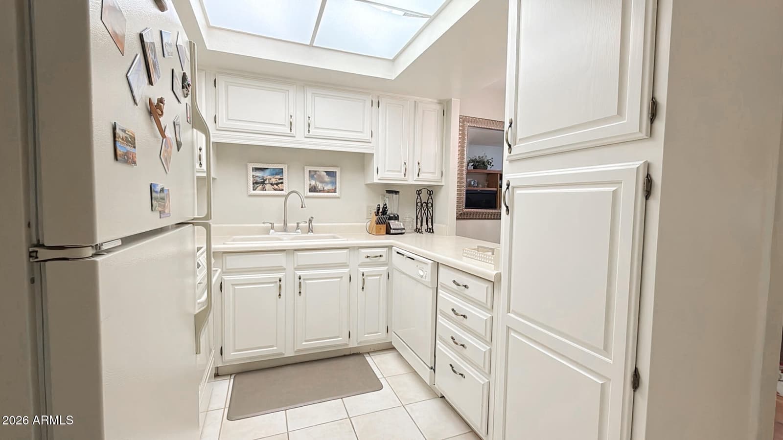 10330 W Thunderbird Boulevard B203, Sun City, AZ 85351 — photo 6 of 13