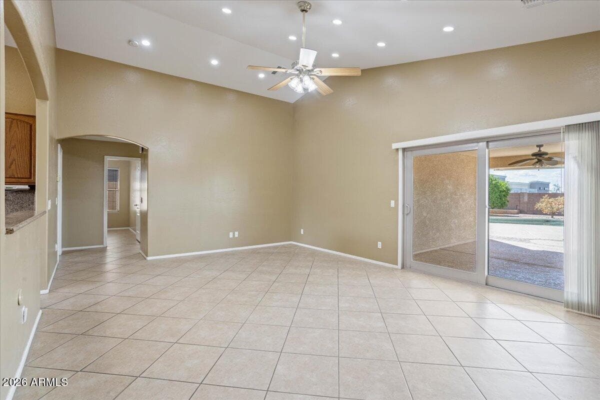 16679 W SAGUARO Lane, Surprise, AZ 85388 — photo 24 of 44