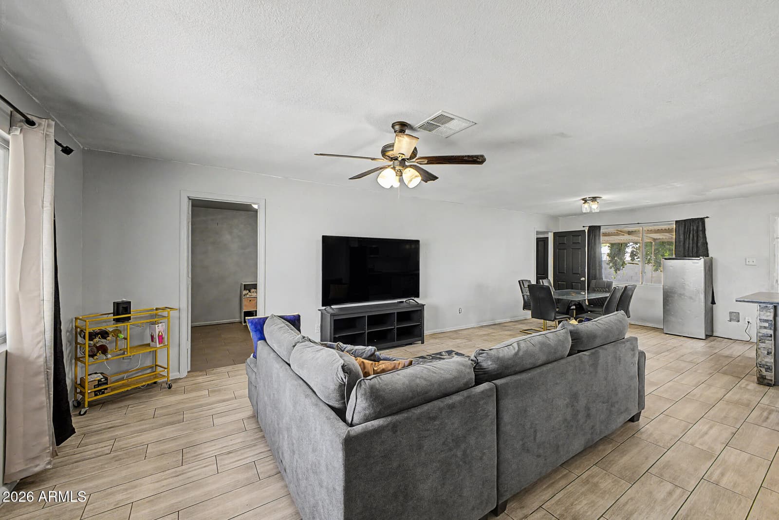 4727 W Osborn Road, Phoenix, AZ 85031 — photo 10 of 34