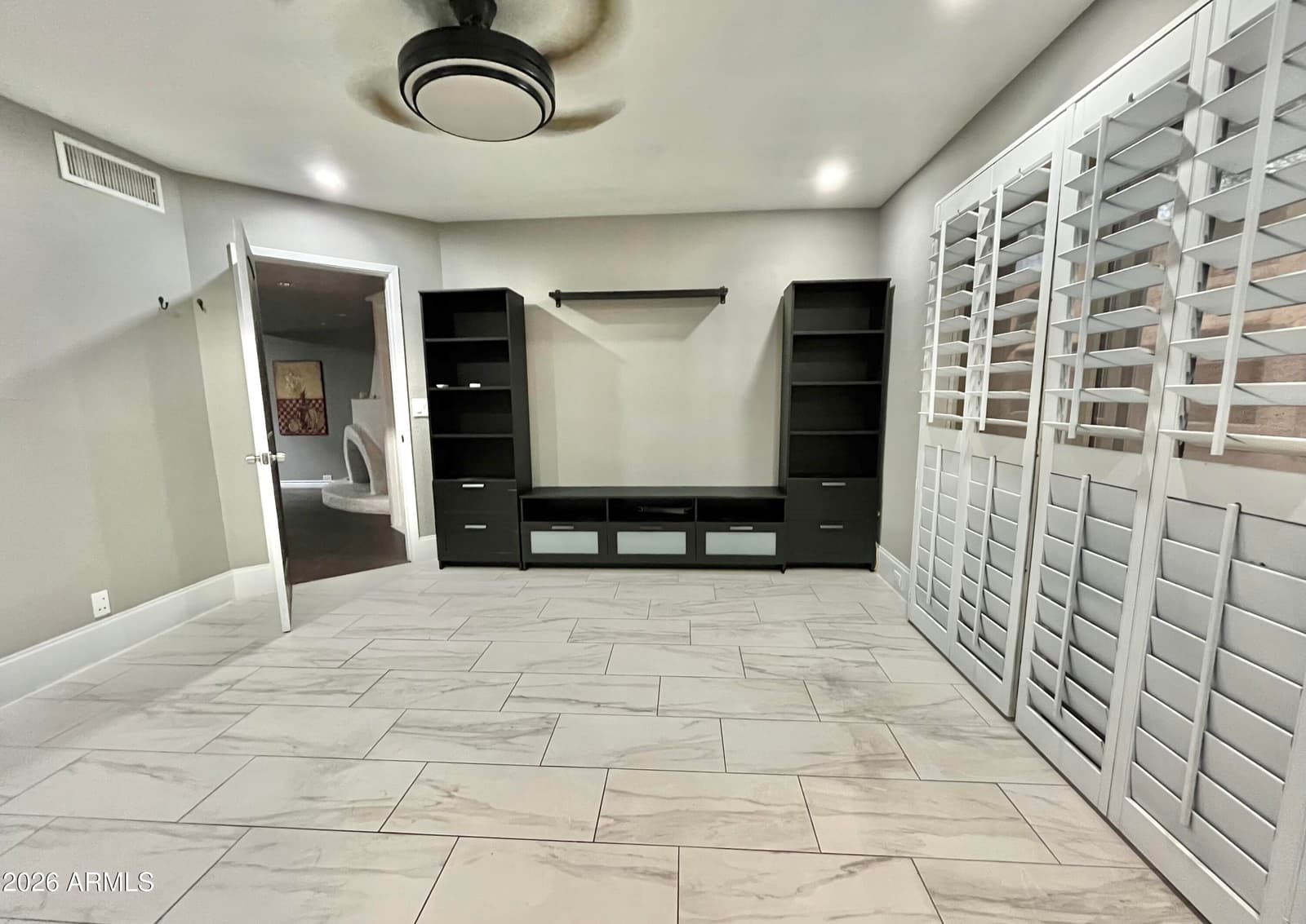 10449 N 9TH Street, Phoenix, AZ 85020 — photo 12 of 42