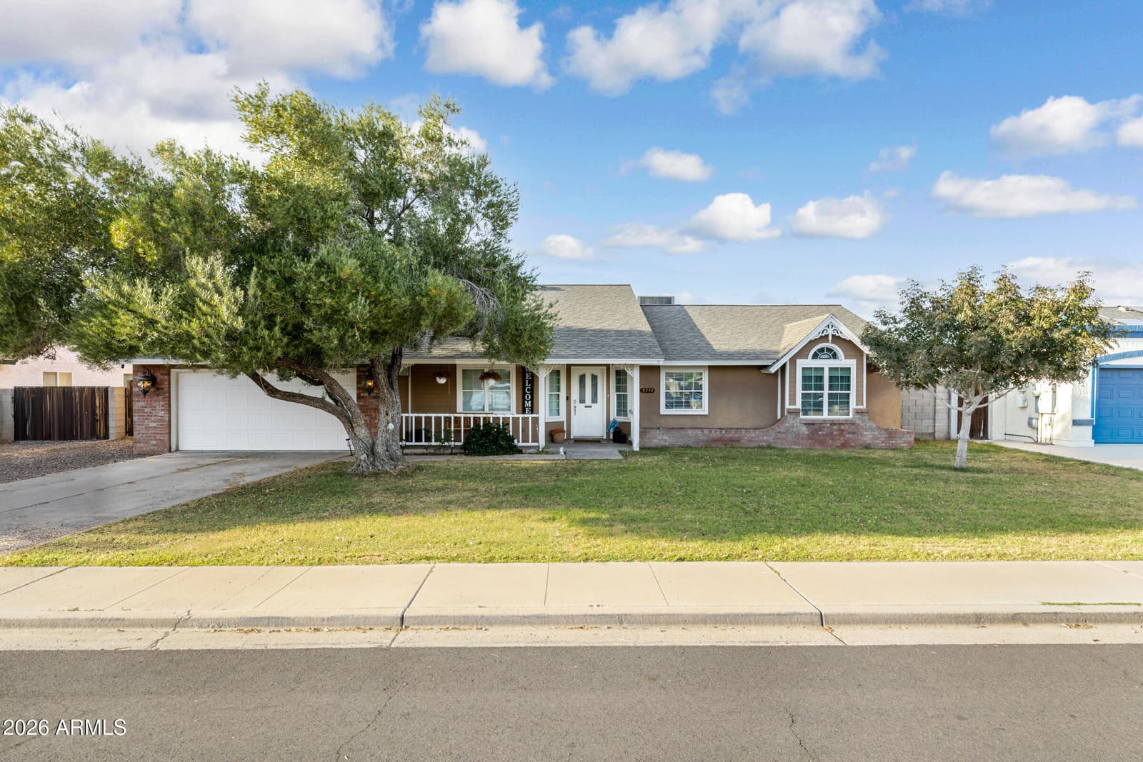 5344 E DIAMOND Avenue, Mesa, AZ 85206 — photo 1 of 42