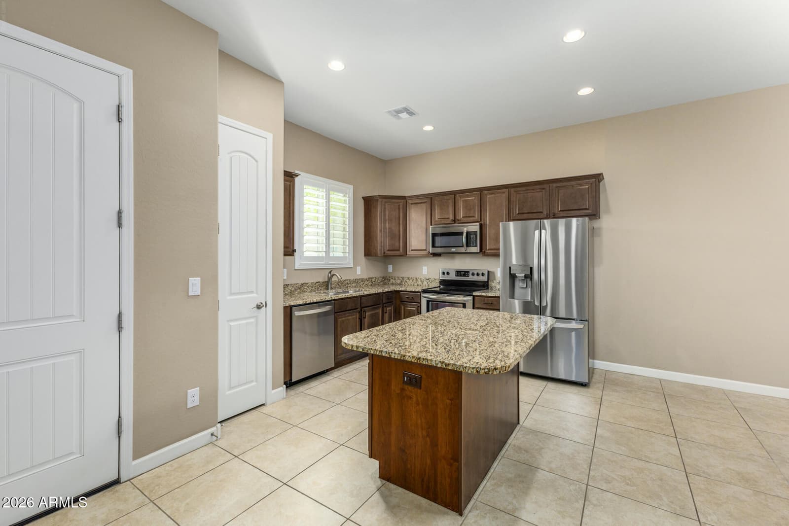 1367 S COUNTRY CLUB Drive 1187, Mesa, AZ 85210 — photo 9 of 38
