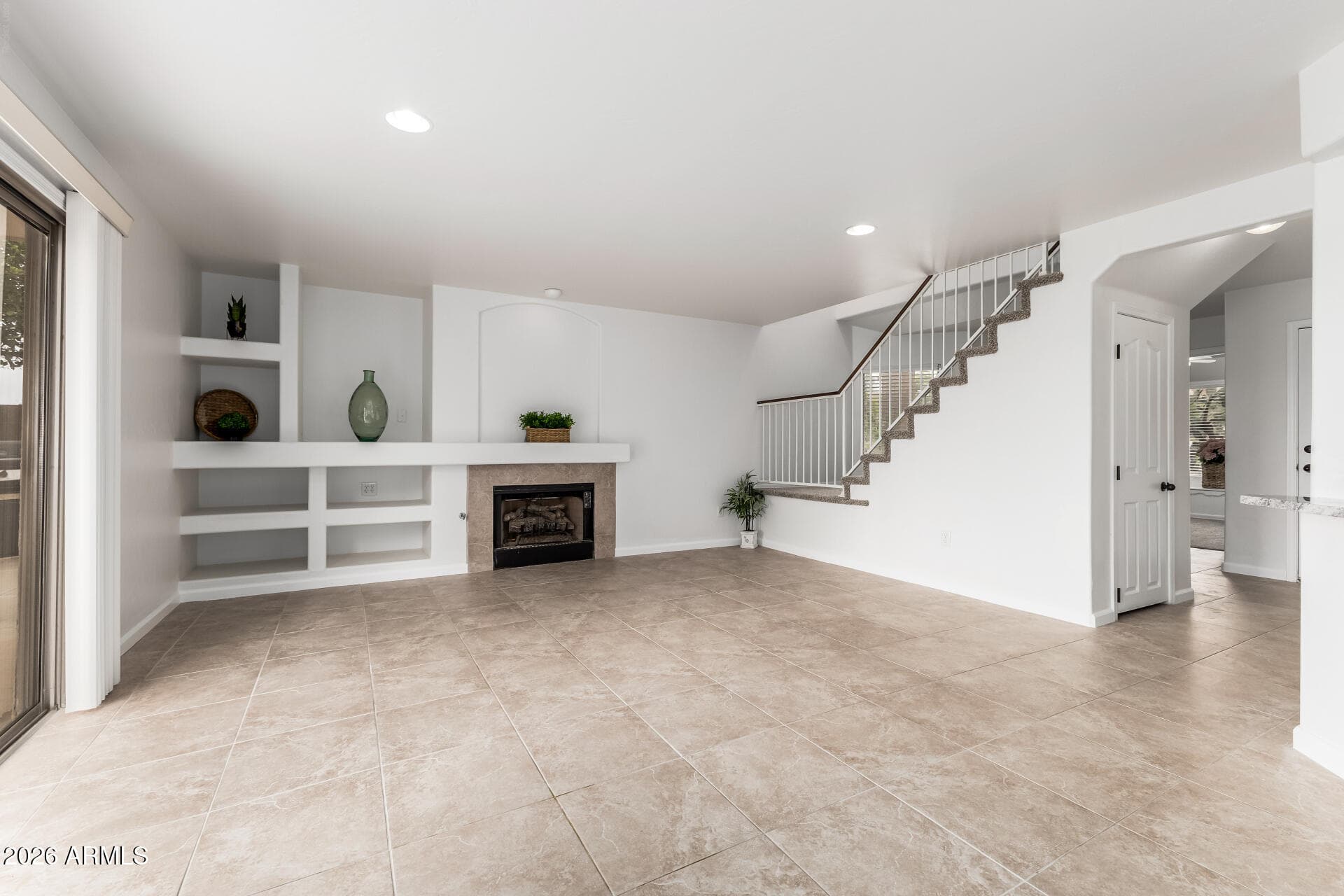 1411 S WESTERN SKIES Drive, Gilbert, AZ 85296 — photo 15 of 84