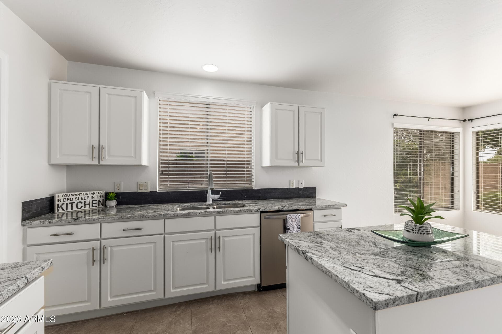 1411 S WESTERN SKIES Drive, Gilbert, AZ 85296 — photo 24 of 84