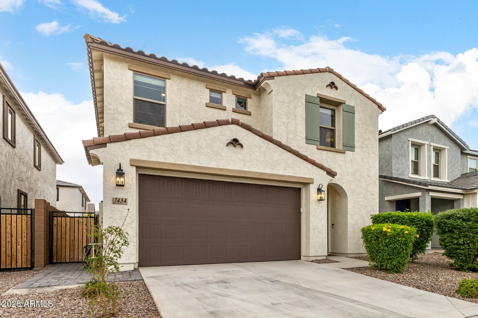 7434 W NORTHVIEW Avenue, Glendale, AZ 85303 — photo 3 of 55