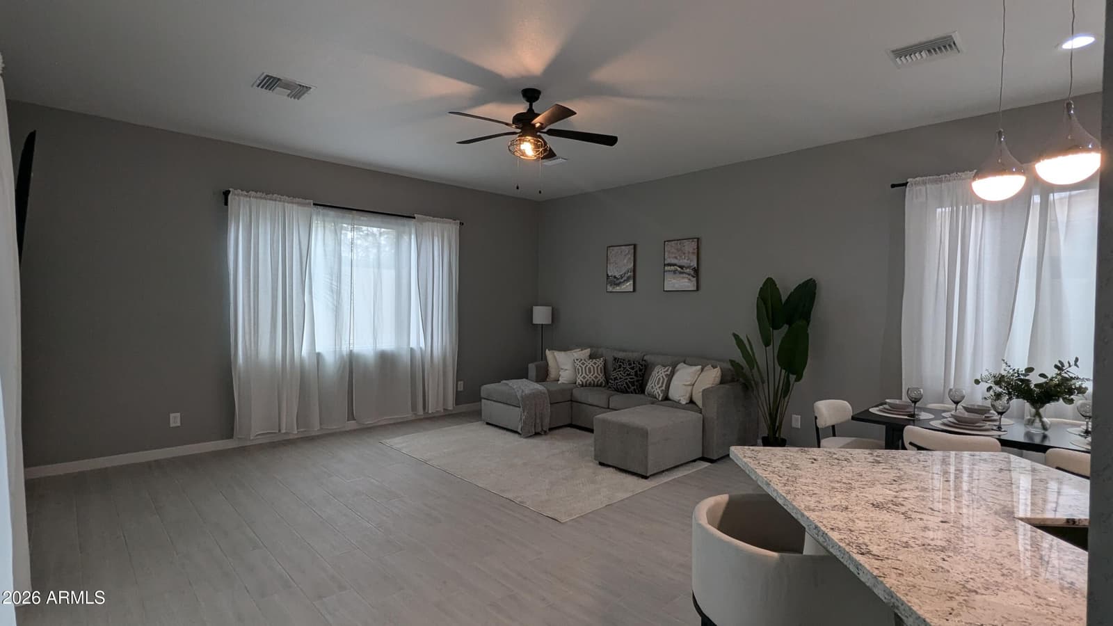 7517 N 86th Avenue, Glendale, AZ 85305 — photo 8 of 36