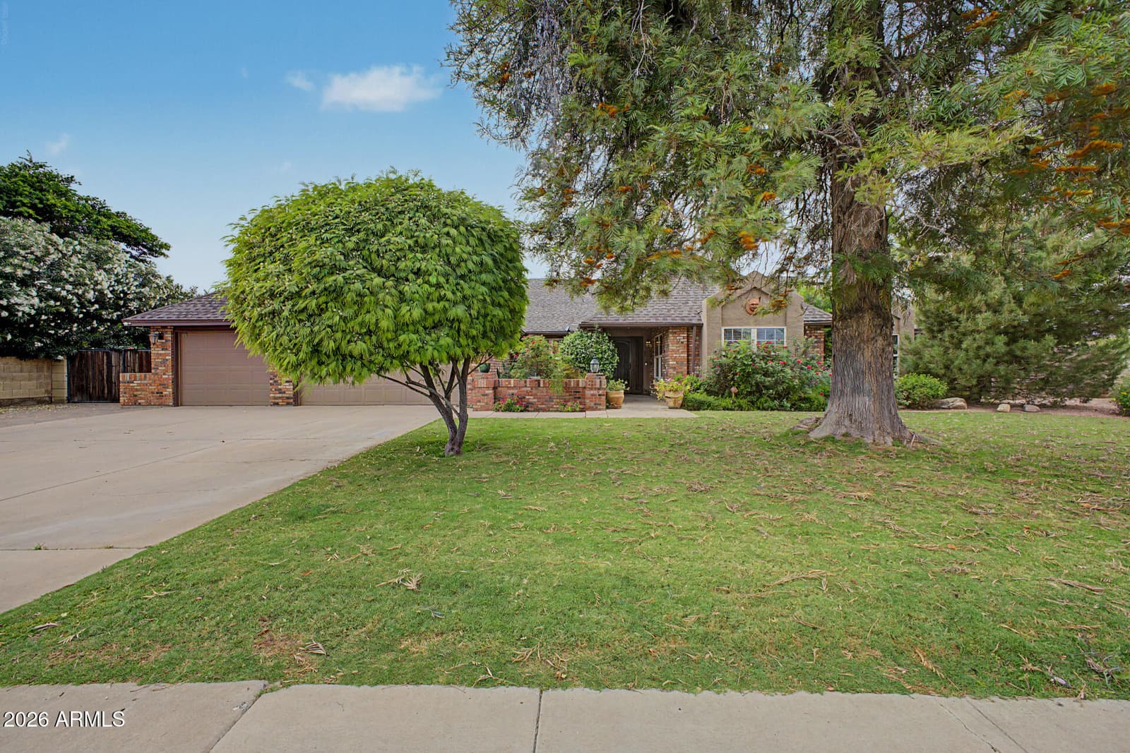 16216 N 54TH Street, Scottsdale, AZ 85254 — photo 2 of 35