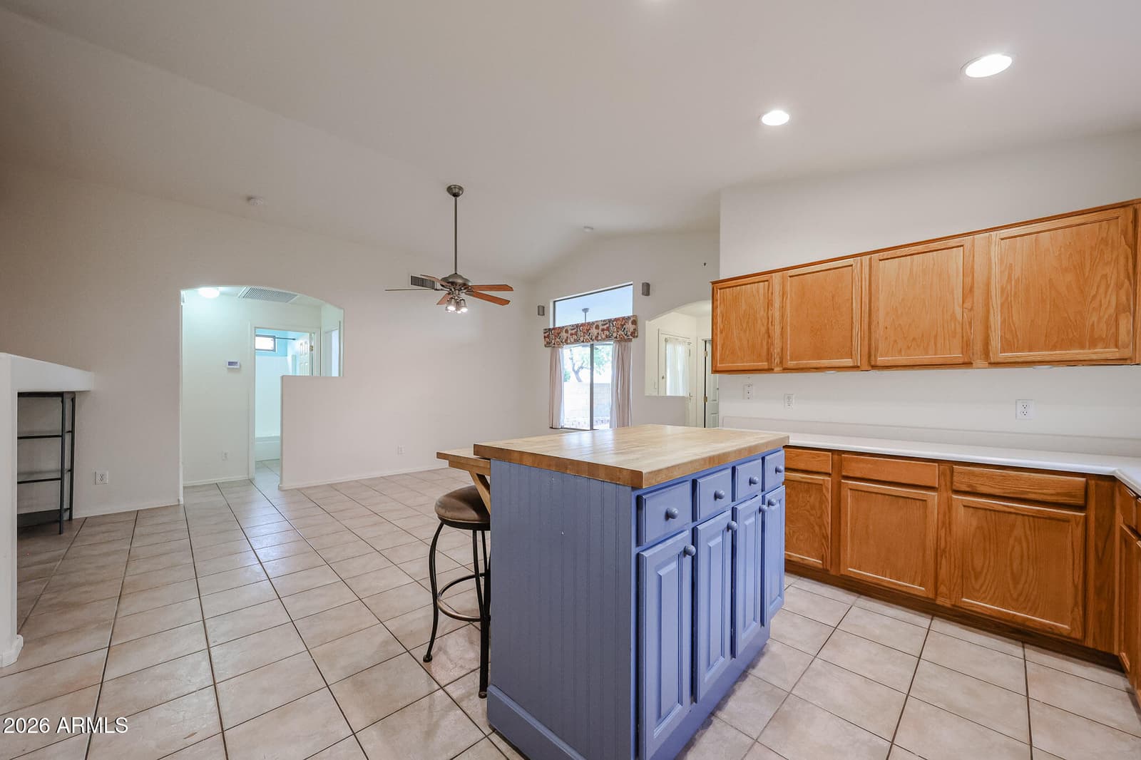 10379 W Tonopah Drive, Peoria, AZ 85382 — photo 17 of 44