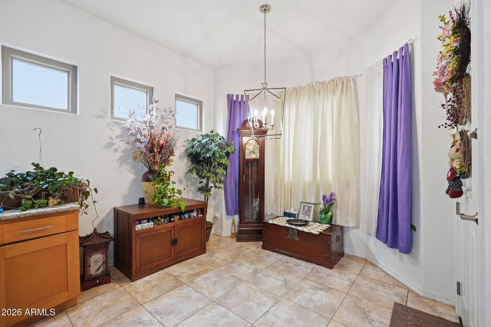 10429 W SANDS Drive, Peoria, AZ 85383 — photo 6 of 9