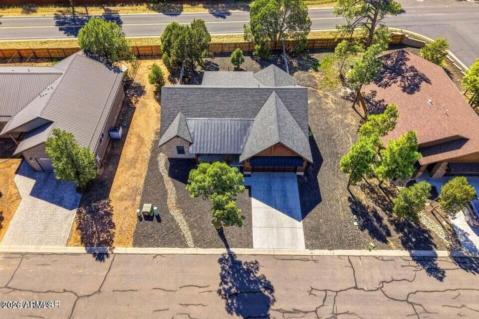2720 N EAGLE VIEW Circle, Show Low, AZ 85901 — photo 31 of 38