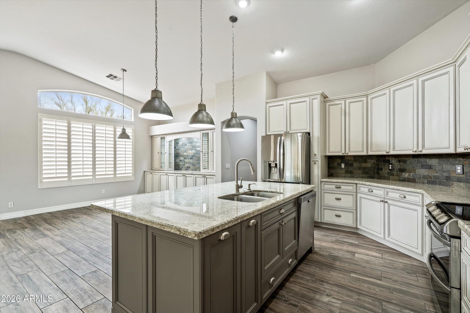 2345 N Vista Del Sol, Mesa, AZ 85207 — photo 4 of 11