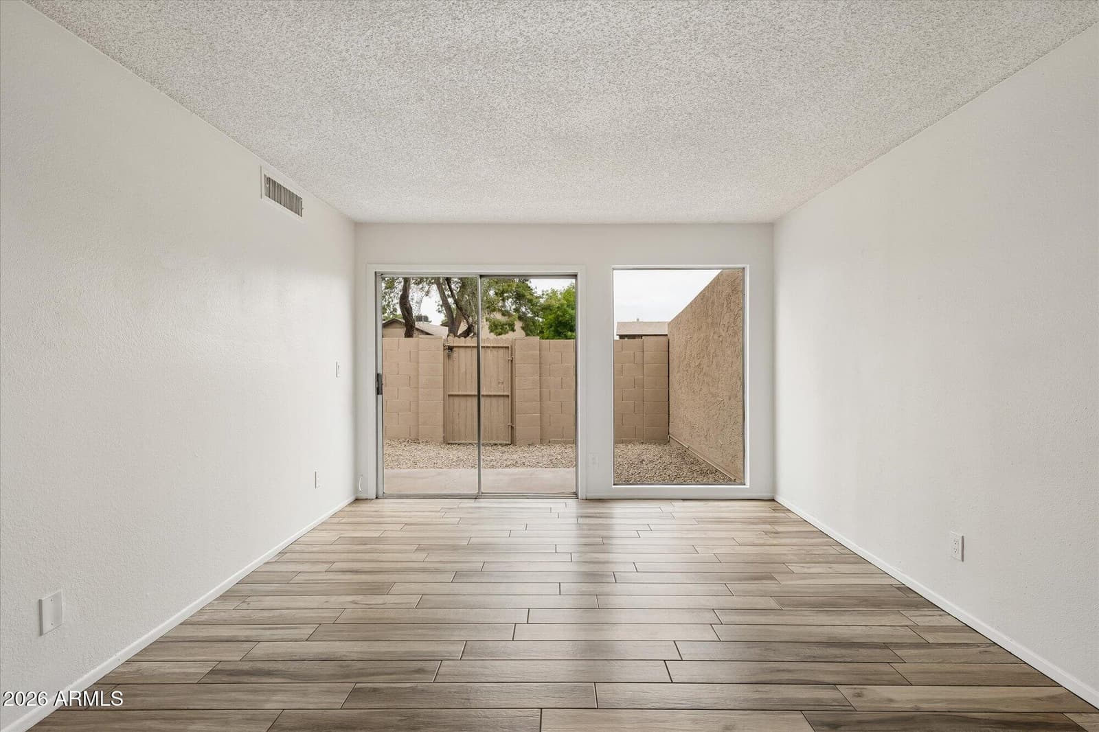 4619 W CONTINENTAL Drive, Glendale, AZ 85308 — photo 4 of 17