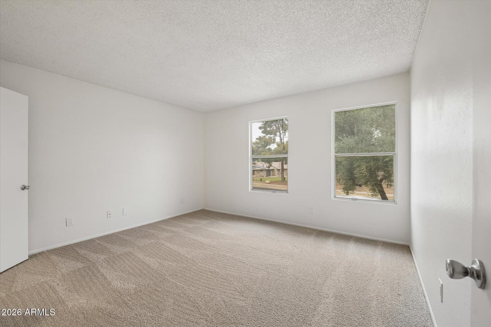 4619 W CONTINENTAL Drive, Glendale, AZ 85308 — photo 8 of 17