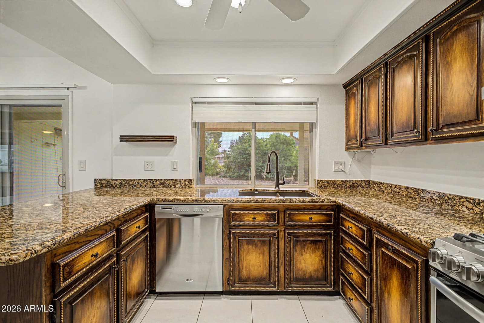 10505 W CAMEO Drive, Sun City, AZ 85351 — photo 12 of 29