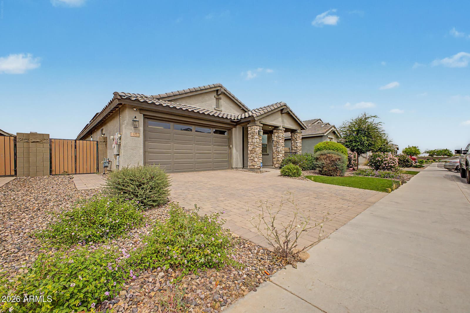 15072 W MCKINLEY Street, Goodyear, AZ 85338 — photo 4 of 33