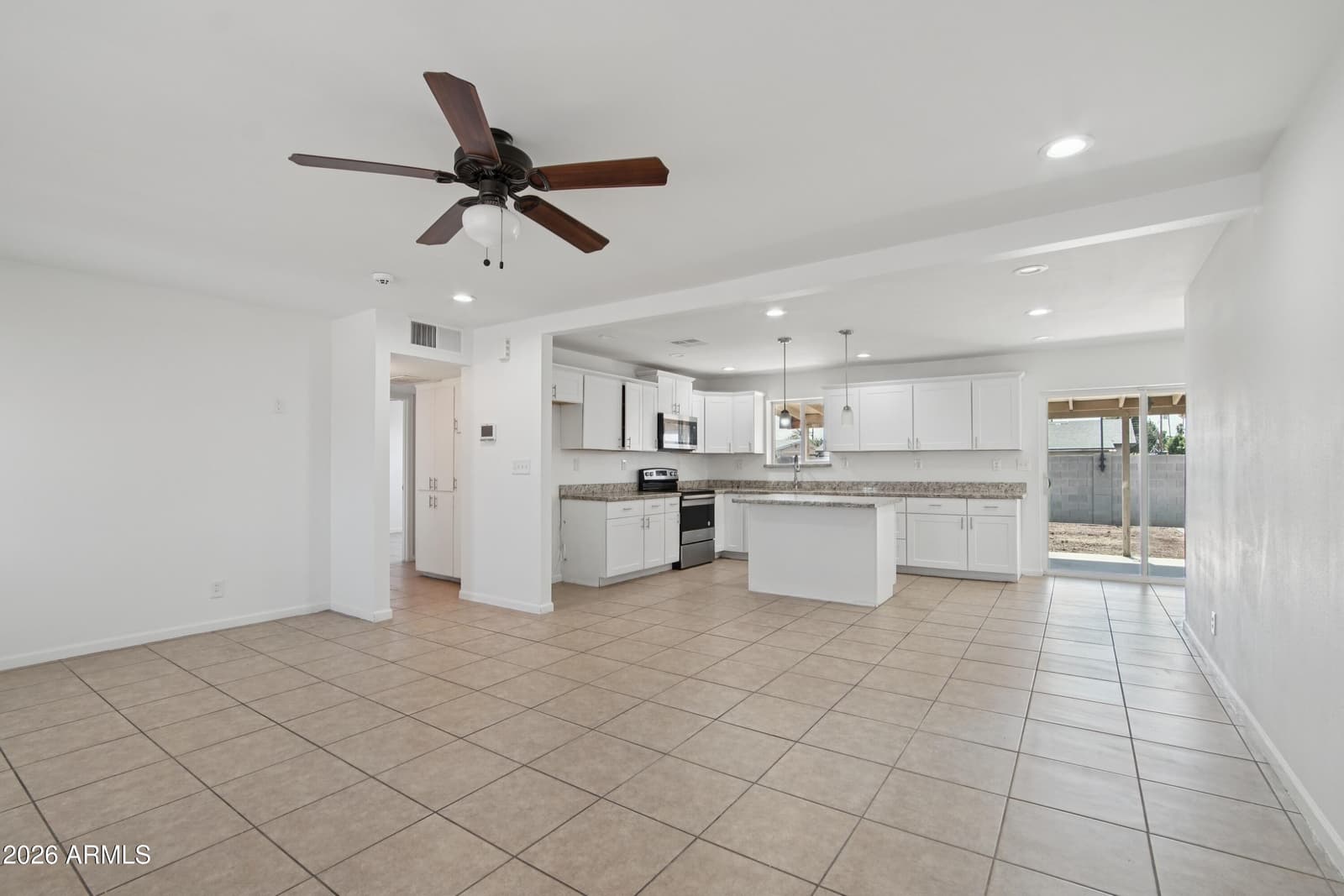 2115 E BIRCHWOOD Avenue, Mesa, AZ 85204 — photo 7 of 26