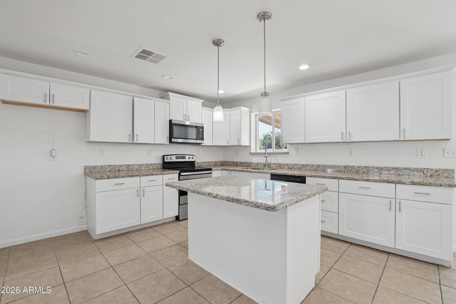 2115 E BIRCHWOOD Avenue, Mesa, AZ 85204 — photo 8 of 26