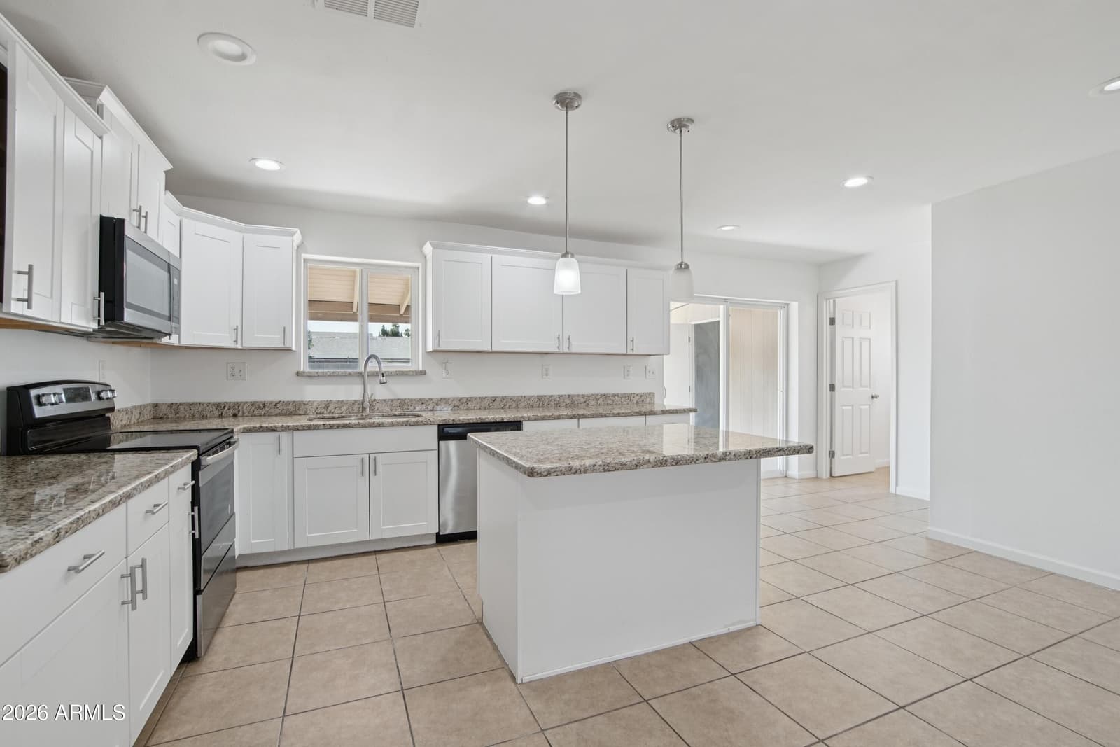 2115 E BIRCHWOOD Avenue, Mesa, AZ 85204 — photo 9 of 26