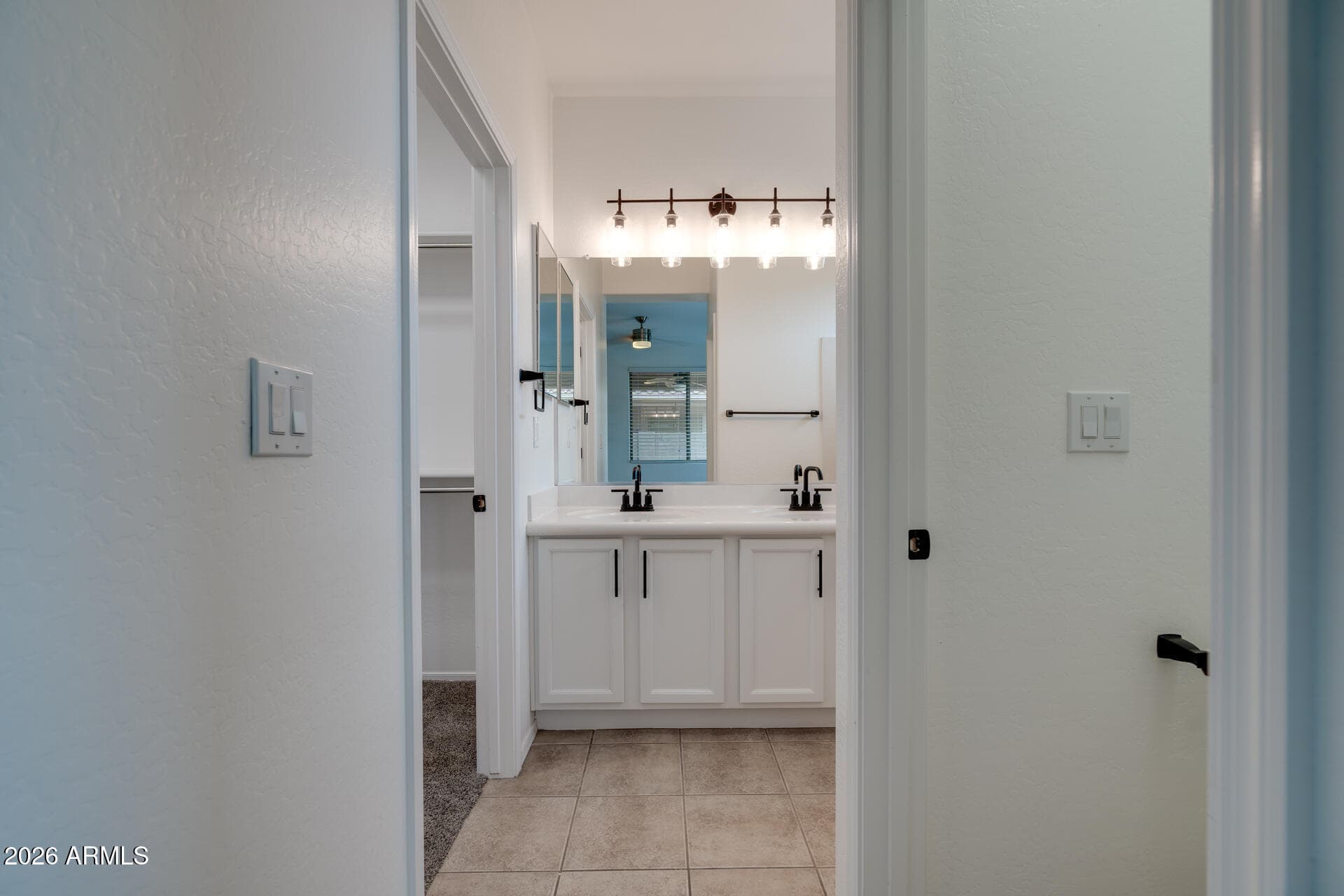 2557 W BISBEE Way, Phoenix, AZ 85086 — photo 31 of 52