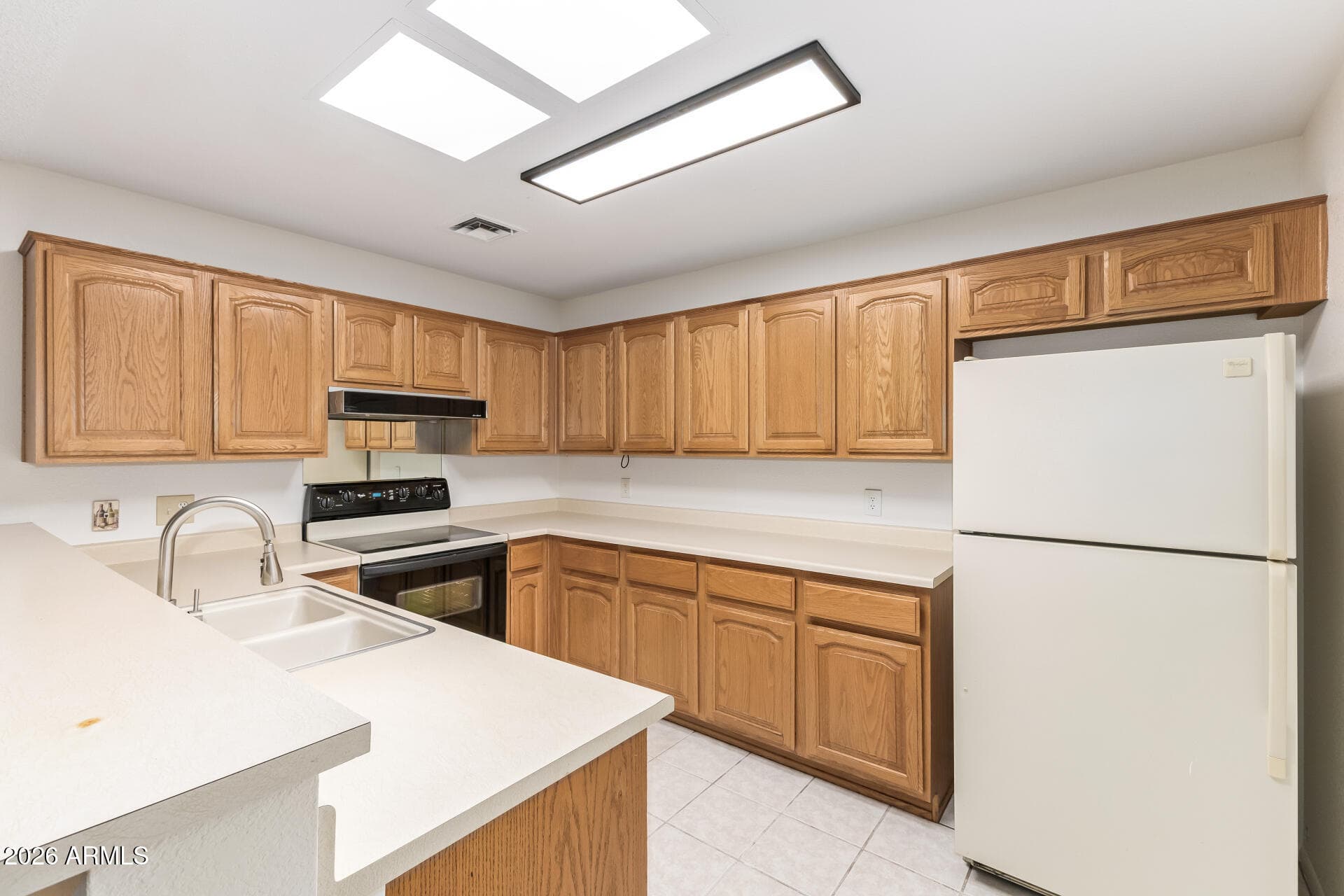 14300 W BELL Road 80, Surprise, AZ 85374 — photo 7 of 32