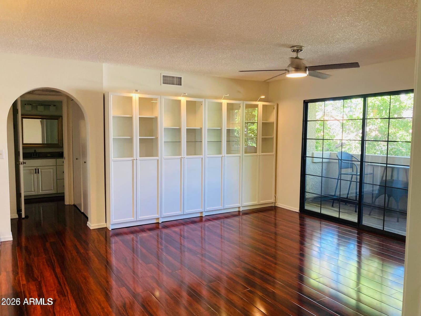 7557 N DREAMY DRAW Drive 276, Phoenix, AZ 85020 — photo 1 of 24