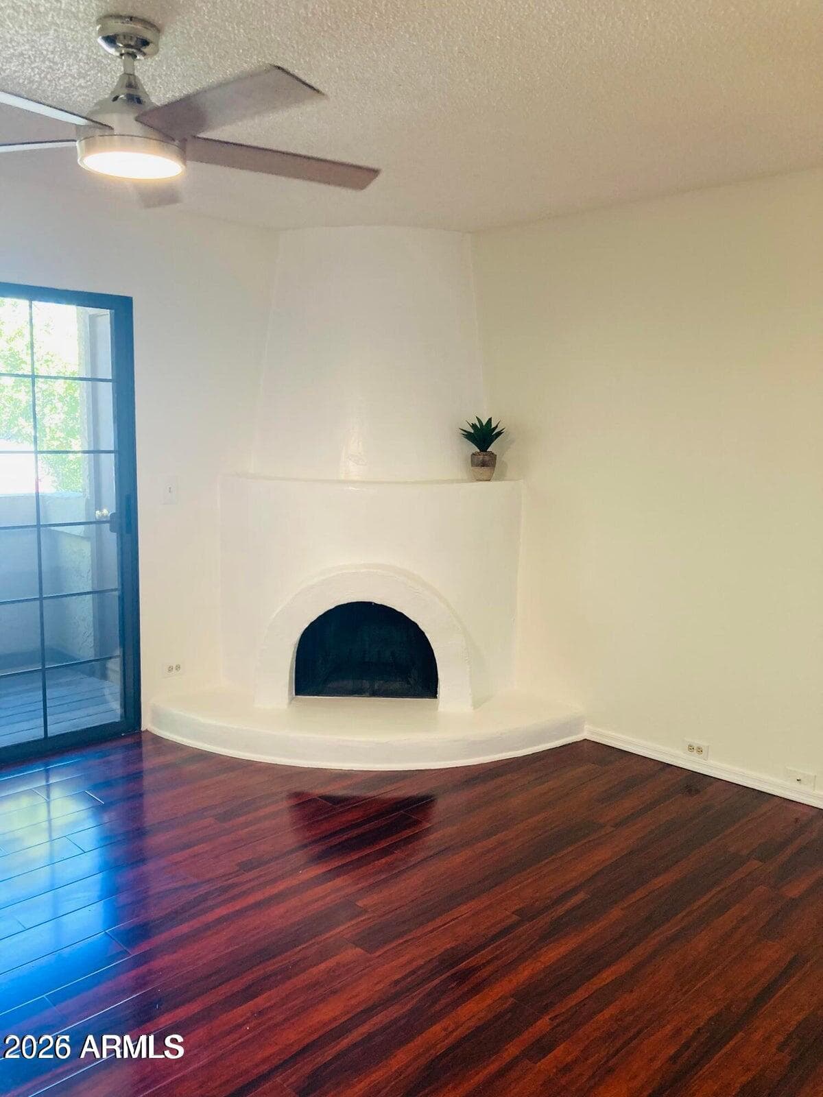 7557 N DREAMY DRAW Drive 276, Phoenix, AZ 85020 — photo 5 of 24